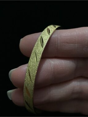 Vintage Monet Gold-Tone Leaf Cutout Textured Bangle Bracelet